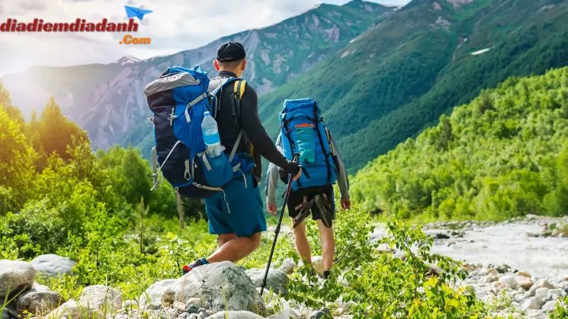 Top 8 Địa Điểm Trekking Gần Hà Nội Thú Vị nhất